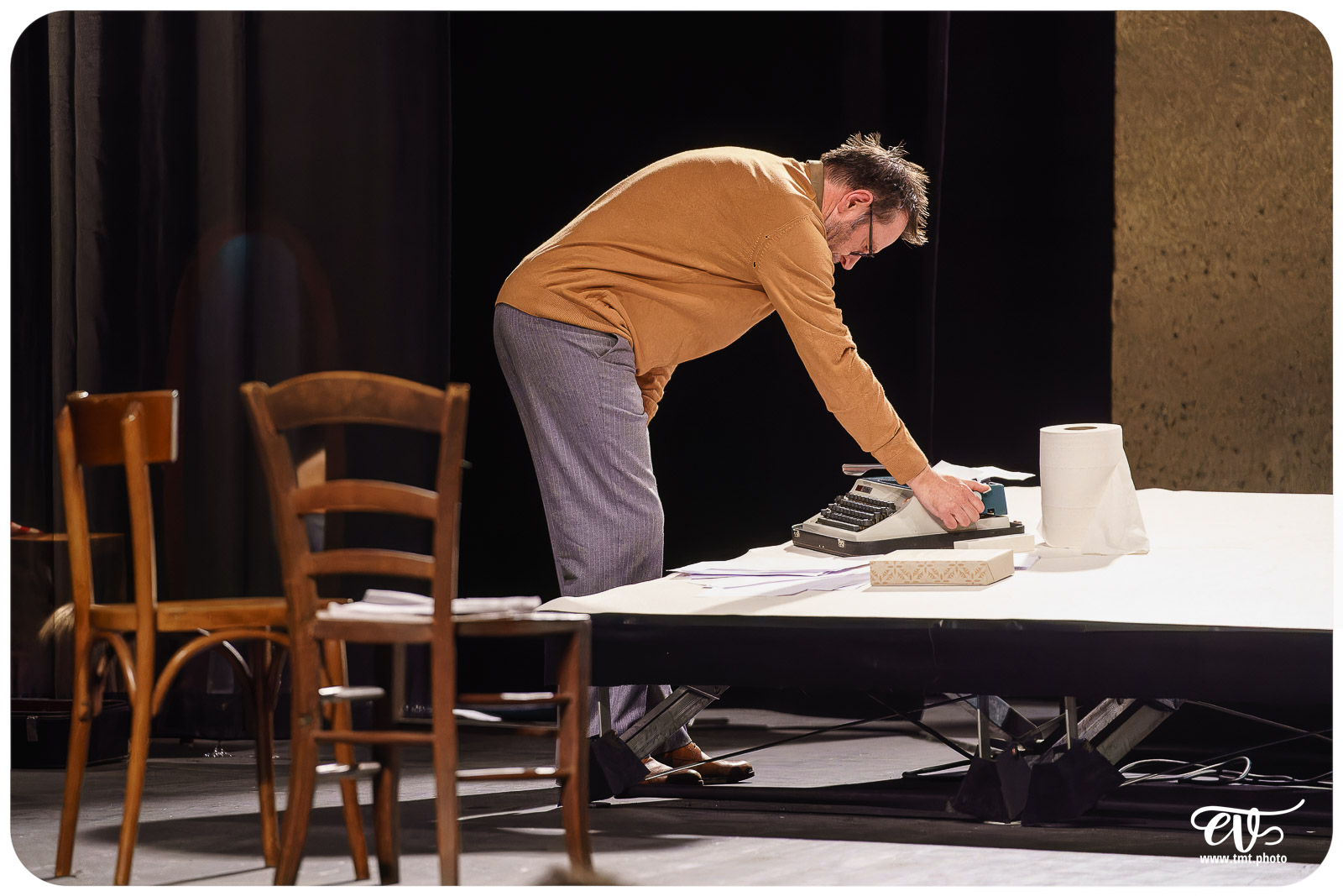 HISTOIRE D'AMOUR (DERNIERS CHAPÎTRES) - CIE LE TALON ROUGE